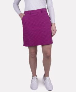 Angelafinley.shop5ee5860bfe 1